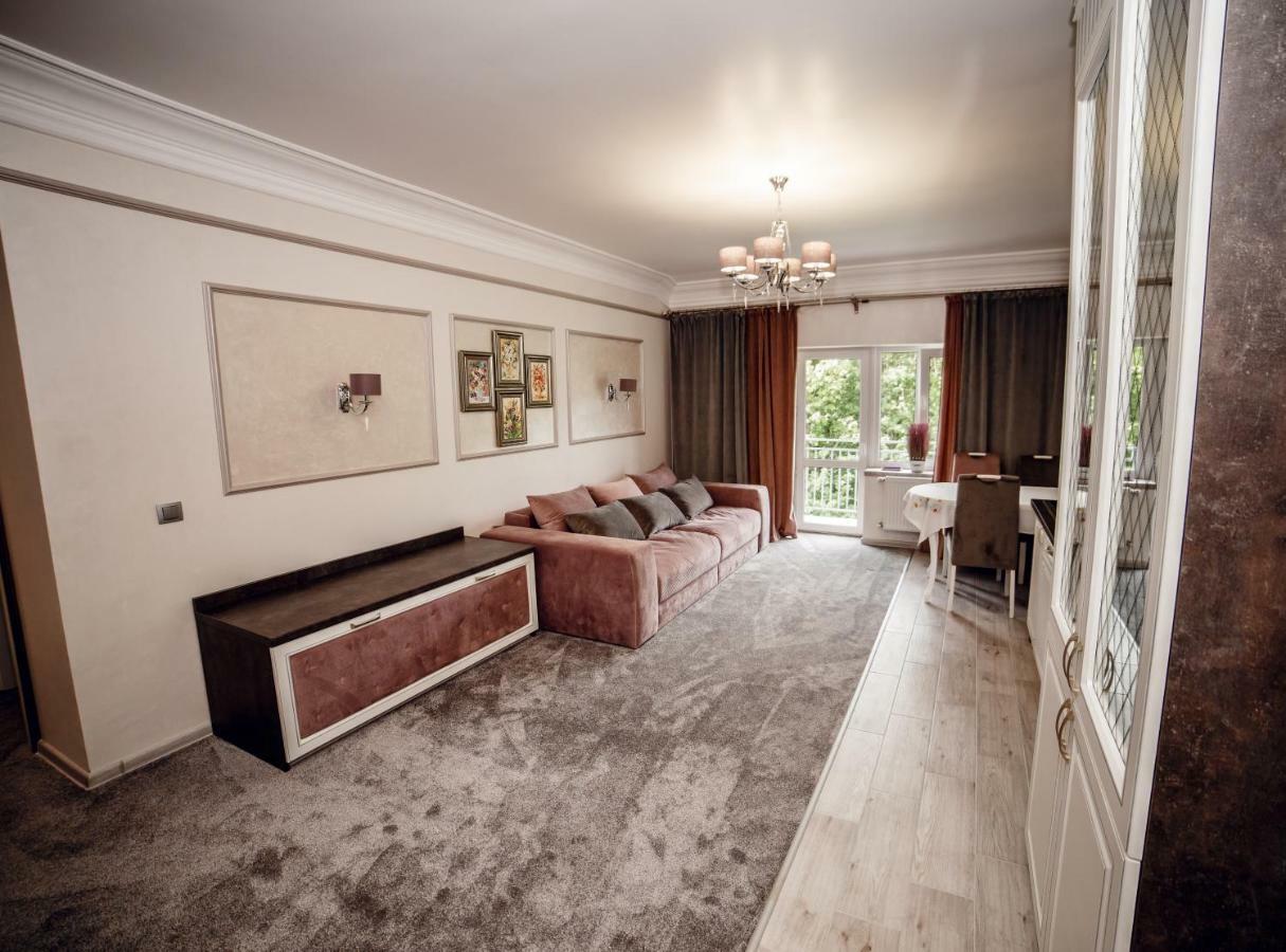 Апартаменты LUXURY LAVANDER Поляна Экстерьер фото